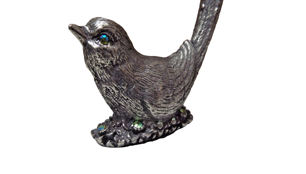 Vintage La Contessa by Mary Demarco bird figurine roughly 2.5"